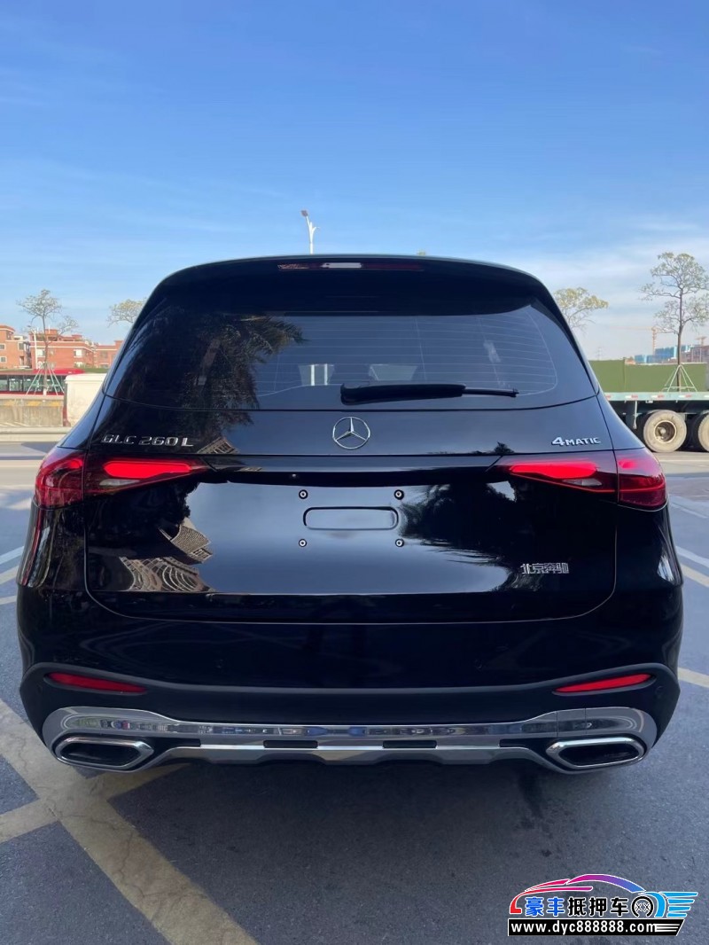 23年奔驰GLCSUV抵押车出售