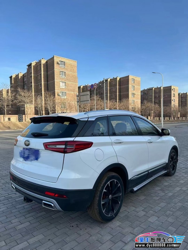 18年一汽森雅R9SUV抵押车出售