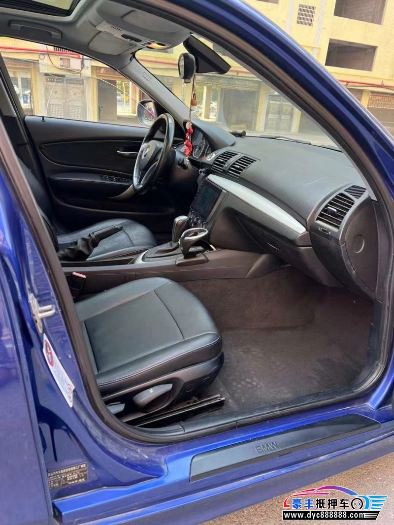 11年宝马1系轿车抵押车出售