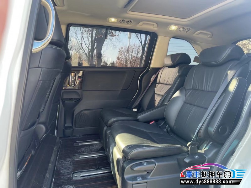 18年本田艾力绅轿车抵押车出售