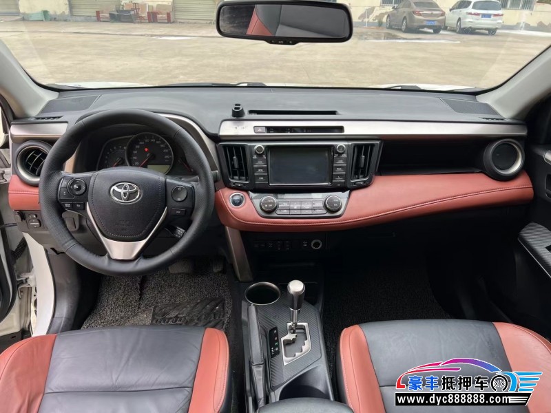 16年丰田RAV4轿车抵押车出售