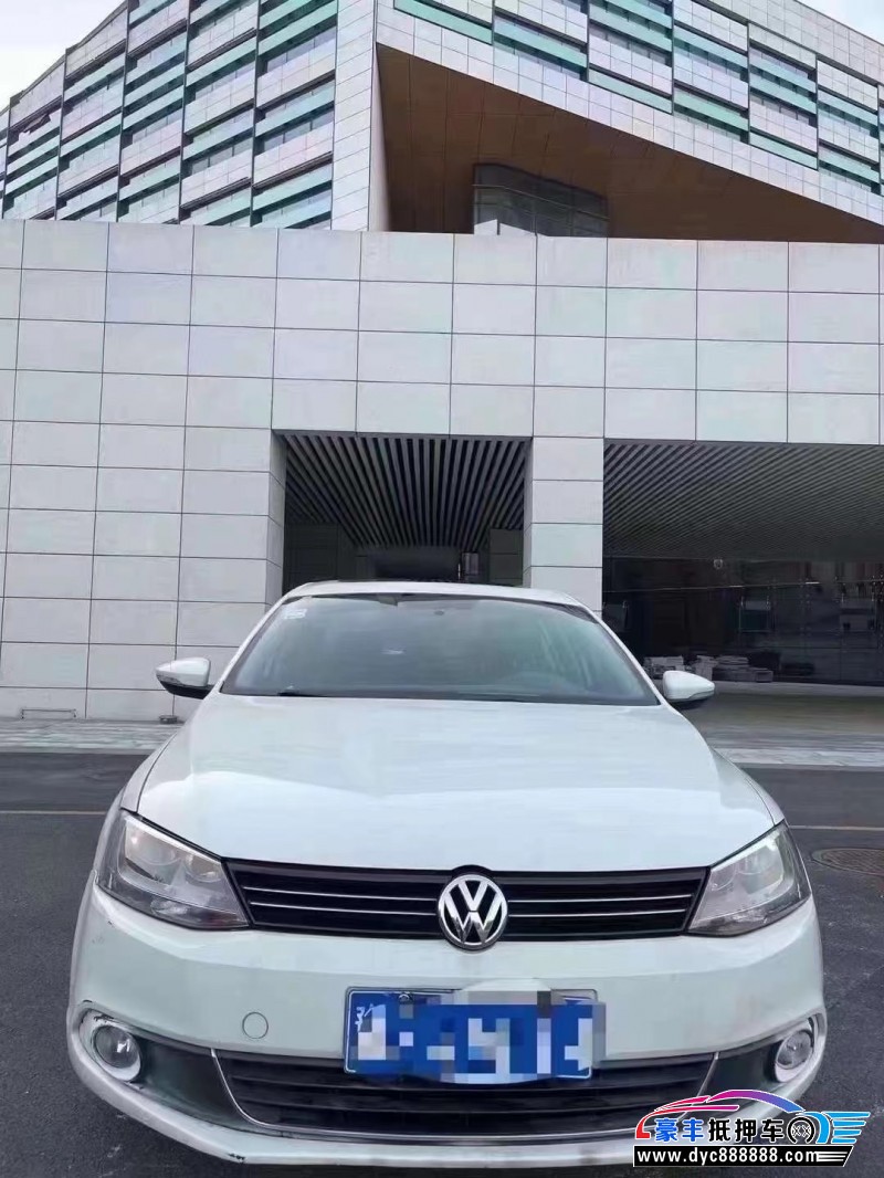 15年大众速腾轿车抵押车出售