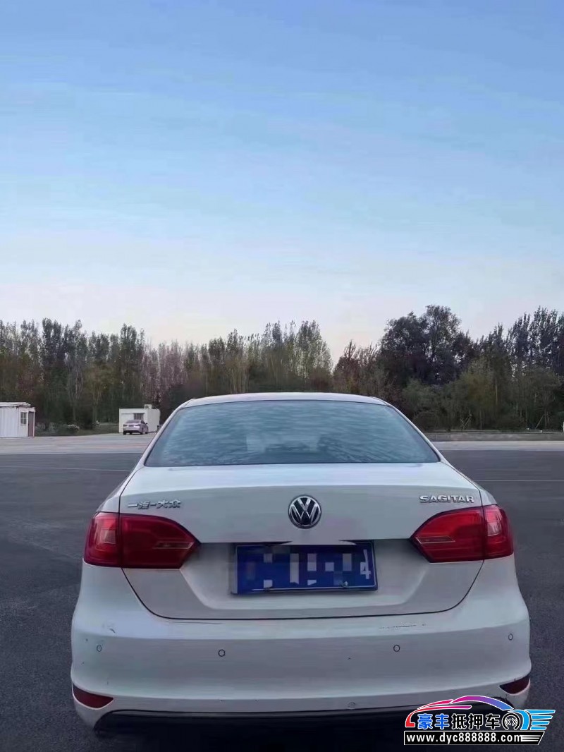 15年大众速腾轿车抵押车出售