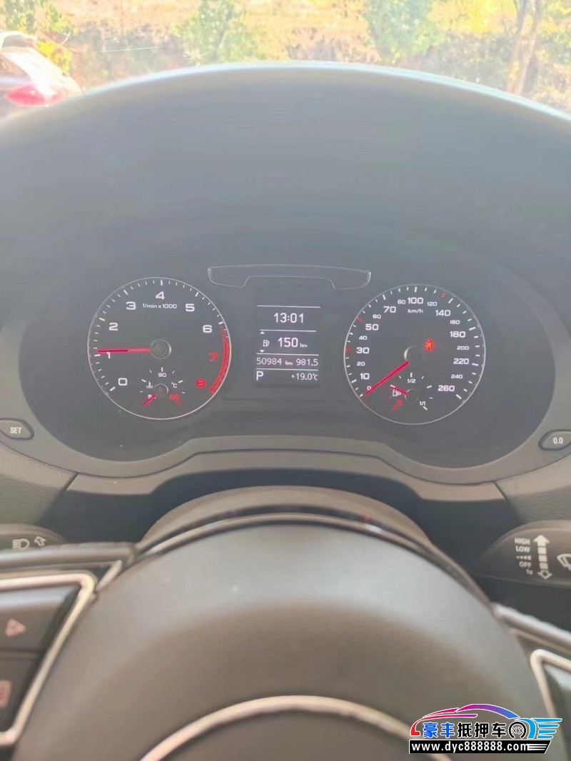 19年奥迪Q3SUV抵押车出售