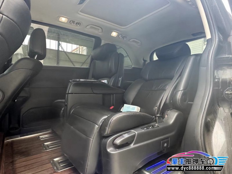 18年本田艾力绅轿车抵押车出售