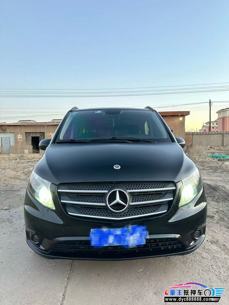 18年奔驰威霆MPV抵押车出售