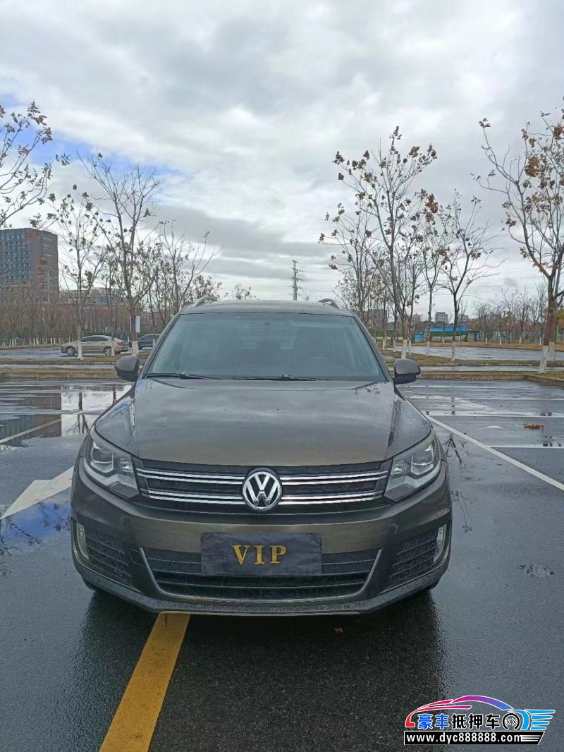 13年大众途观轿车抵押车出售