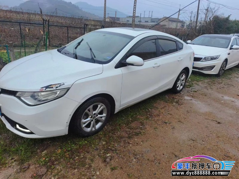 19年名爵锐行轿车抵押车出售