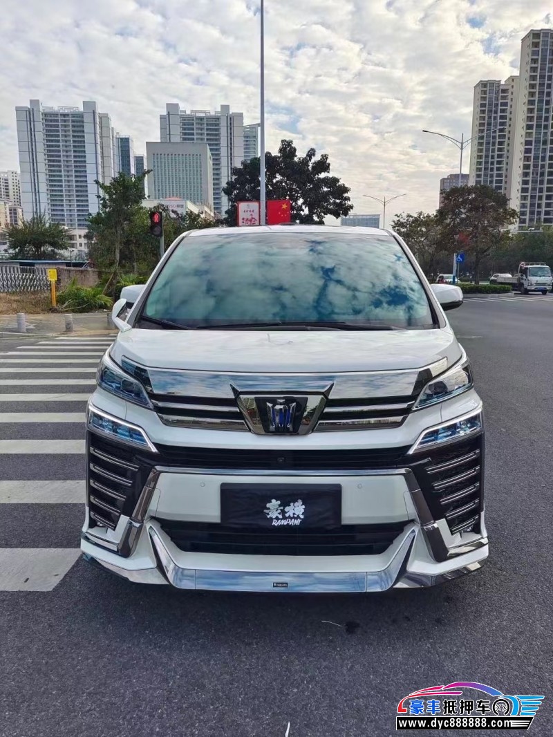 22年丰田威尔法轿车抵押车出售