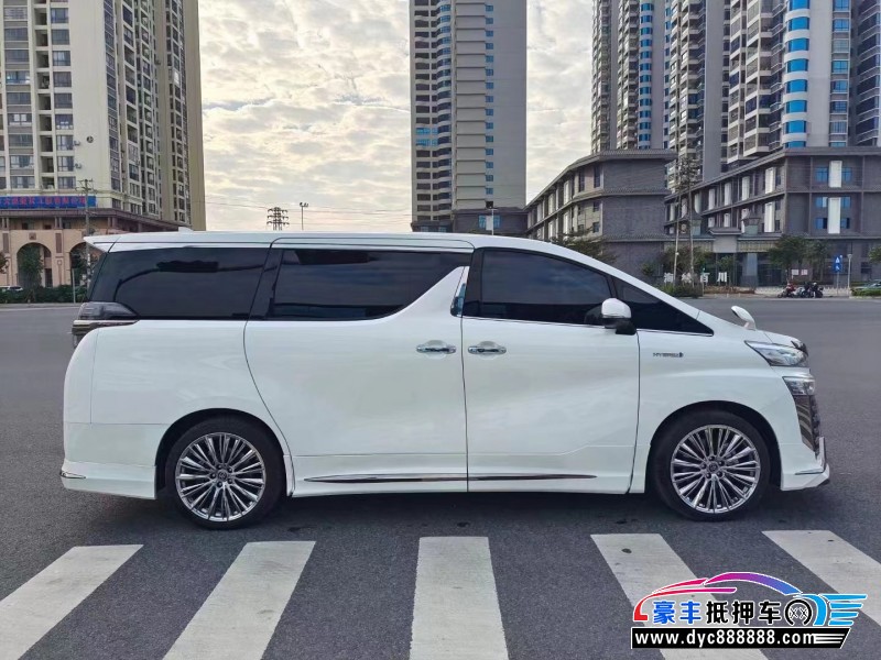 22年丰田威尔法轿车抵押车出售