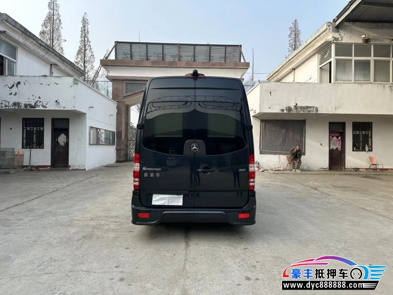 15年奔驰斯宾特轿车抵押车出售