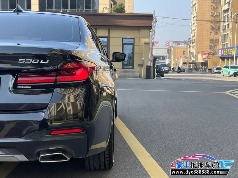 22年宝马5系轿车抵押车出售