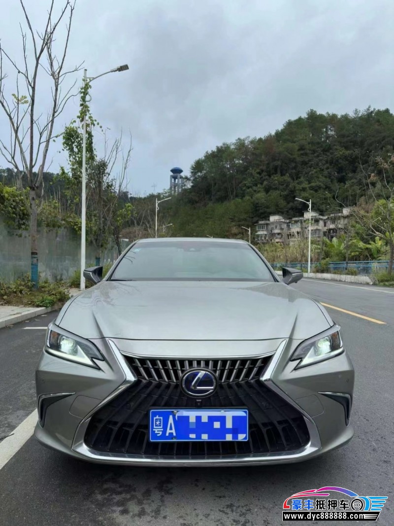 22年雷克萨斯ES轿车抵押车出售