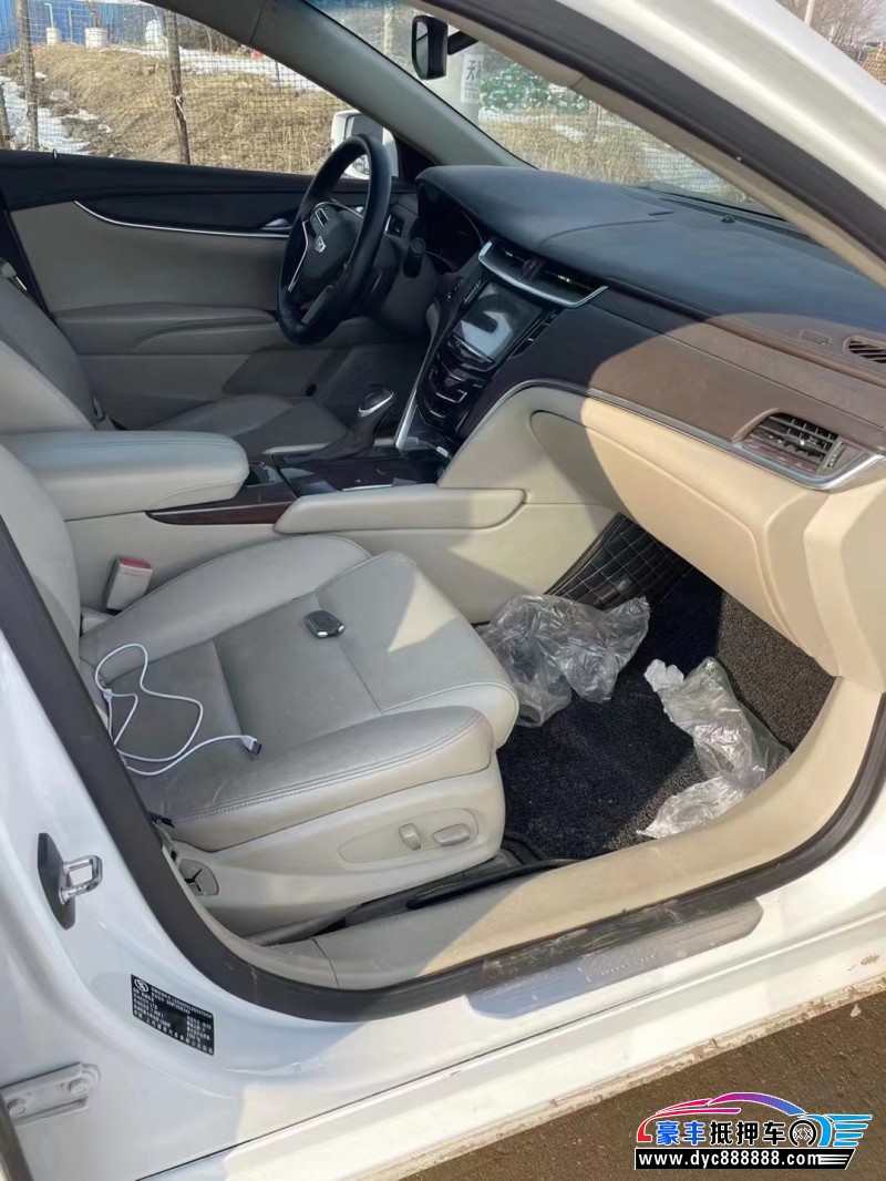 16年凯迪拉克XTS轿车抵押车出售