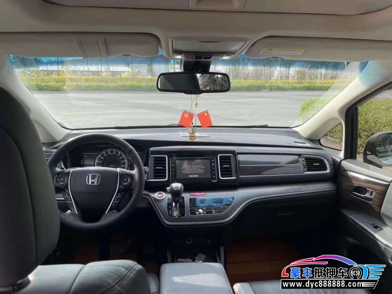 17年本田艾力绅MPV抵押车出售