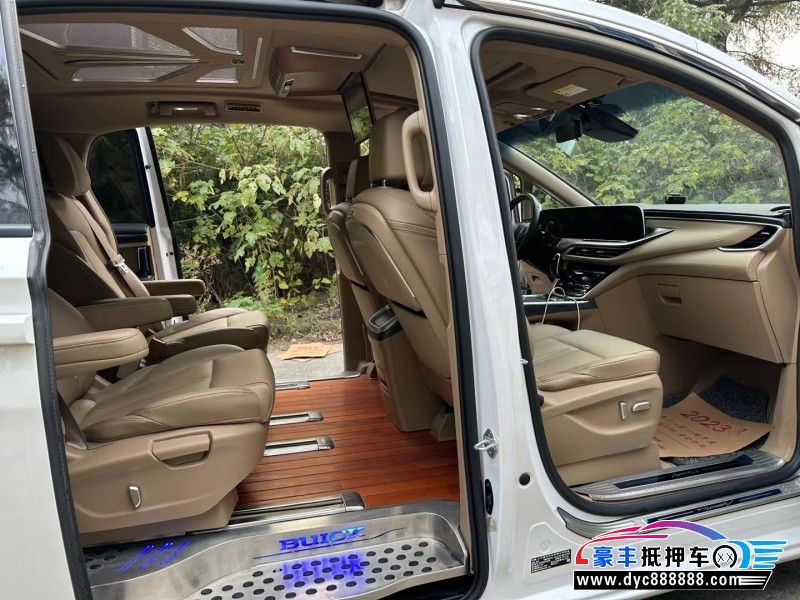 21年别克GL8MPV抵押车出售