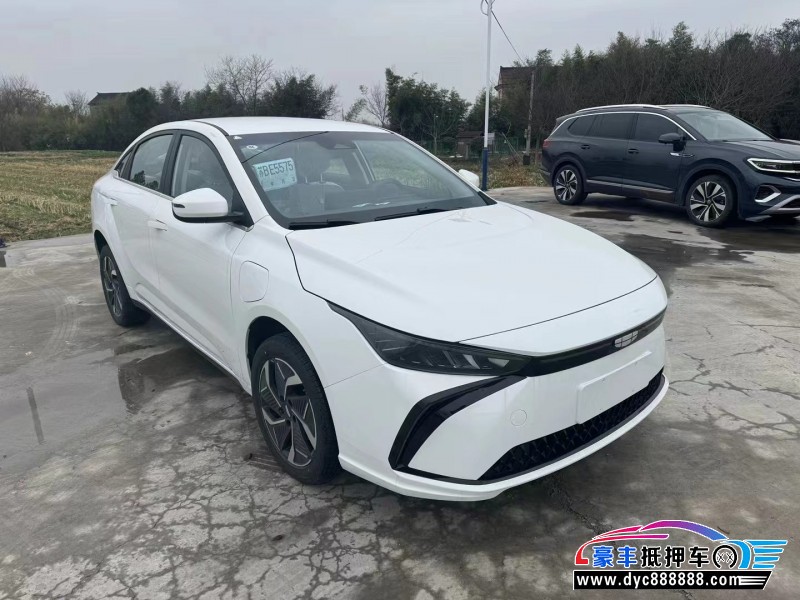 24年吉利几何轿车抵押车出售