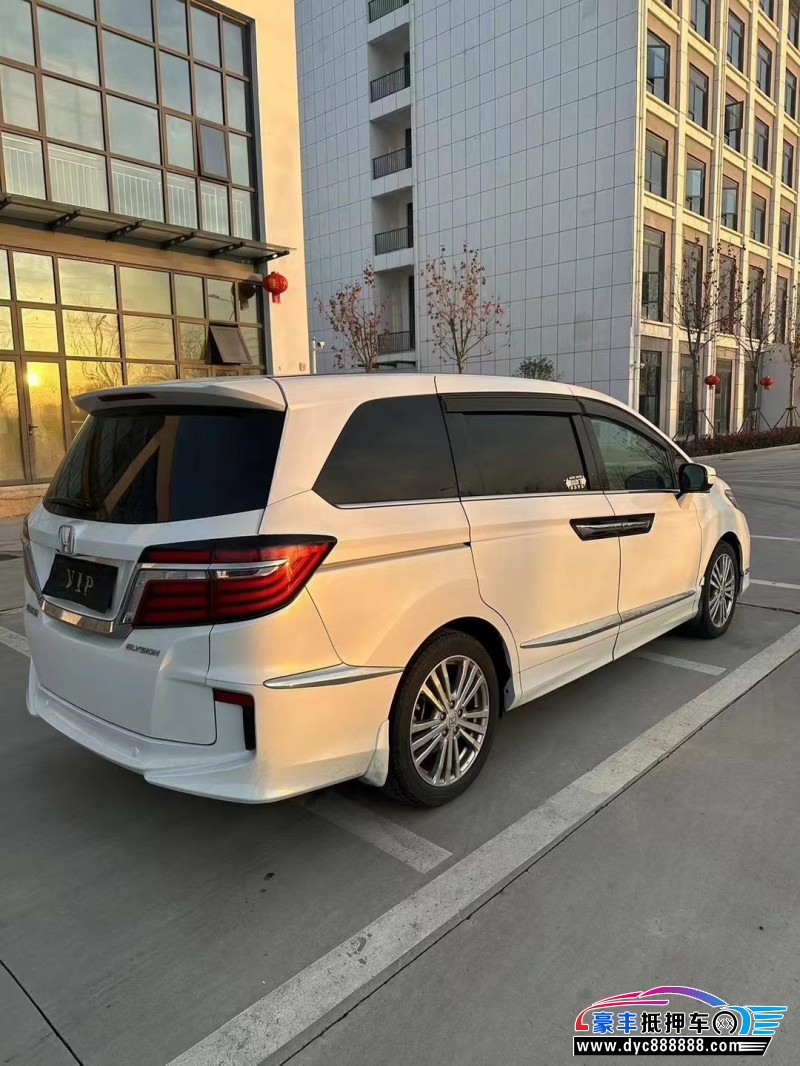 18年本田艾力绅轿车抵押车出售