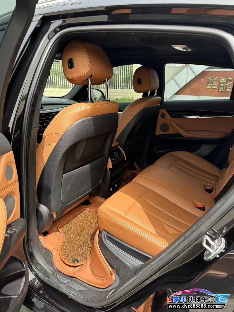 17年宝马X6轿车抵押车出售