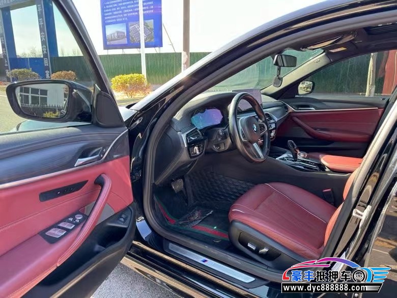 21年宝马5系轿车抵押车出售