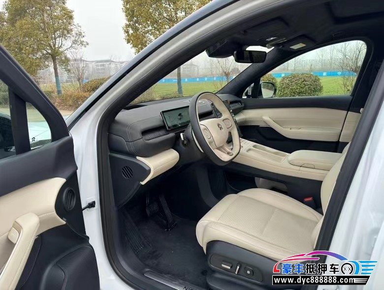 23年蔚来ES6轿车抵押车出售