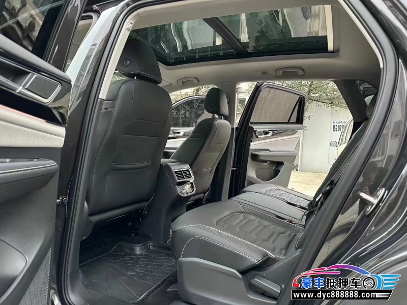 22年大众途昂轿车抵押车出售