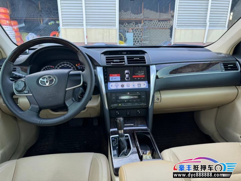 16年丰田凯美瑞轿车抵押车出售