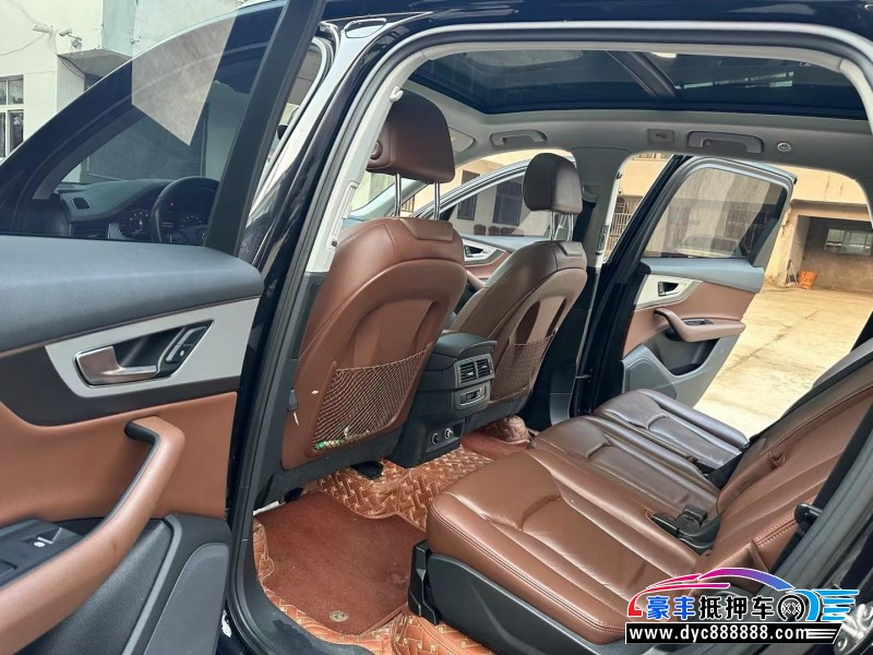 19年奥迪Q7SUV抵押车出售