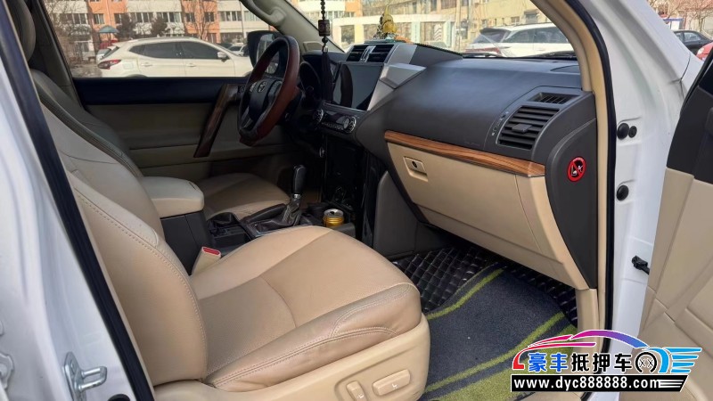 14年丰田普拉多（霸道）轿车抵押车出售