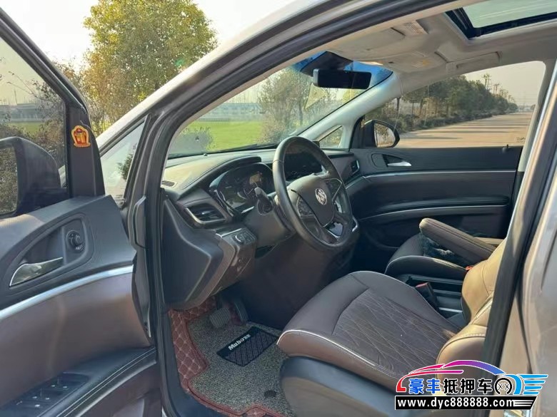 22年别克GL8MPV抵押车出售