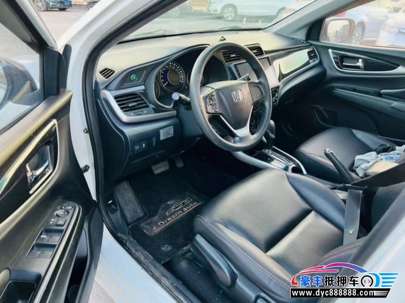 15年本田凌派轿车抵押车出售