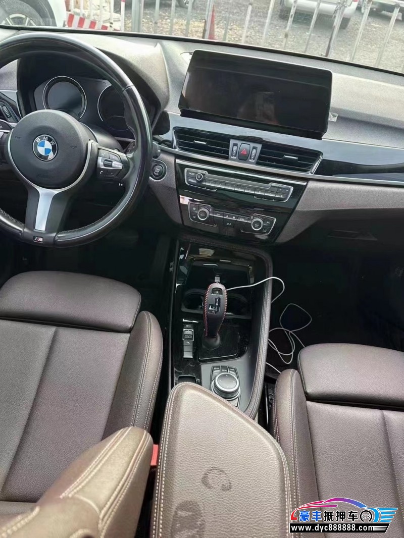 21年宝马X1SUV抵押车出售