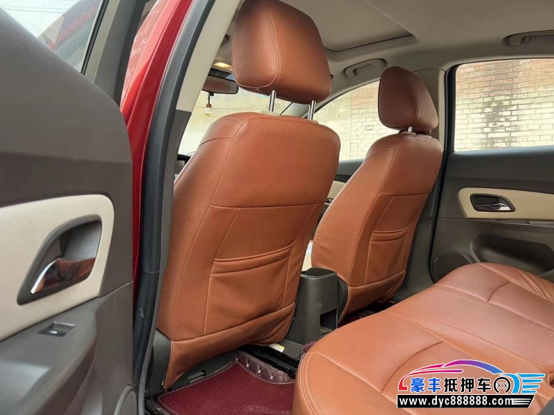 15年雪佛兰科鲁兹轿车抵押车出售