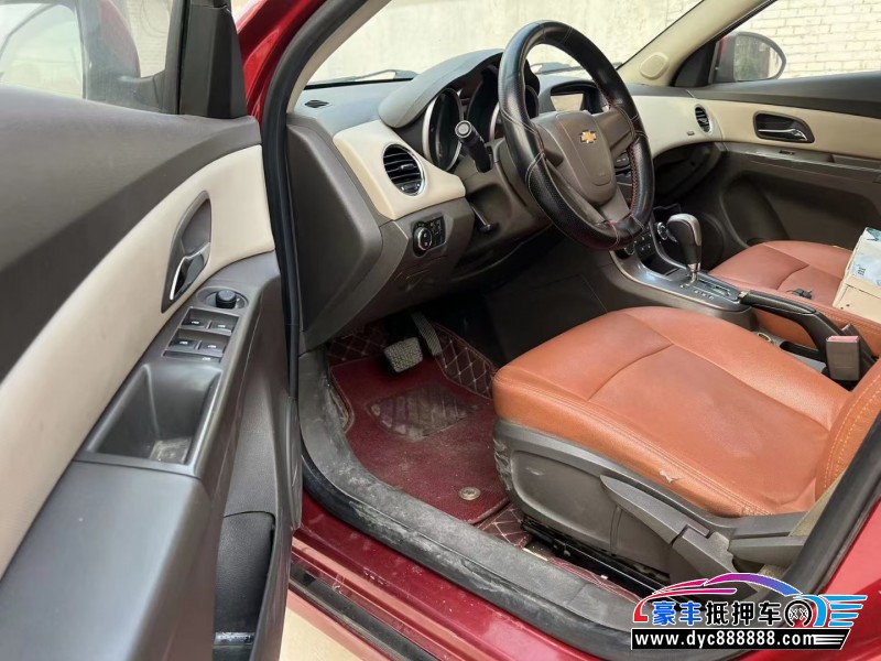 15年雪佛兰科鲁兹轿车抵押车出售