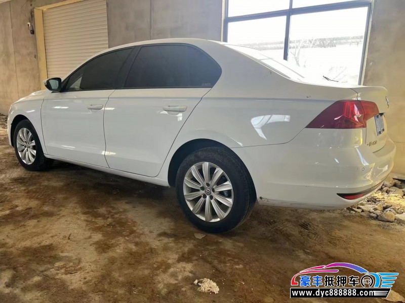 21年大众宝来轿车抵押车出售