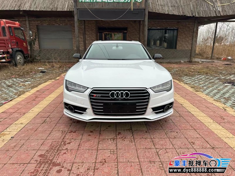 18年奥迪A7轿车抵押车出售