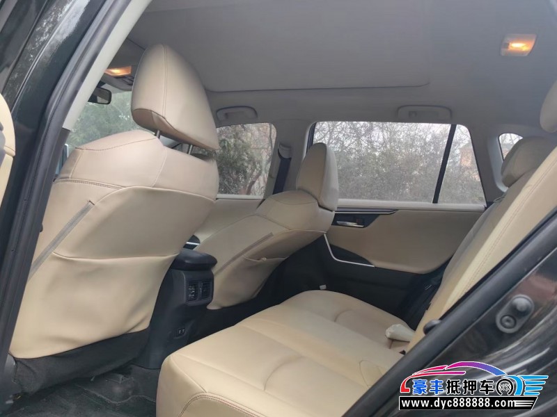 20年丰田RAV4SUV抵押车出售