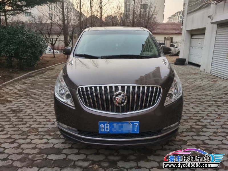 15年别克GL8轿车抵押车出售