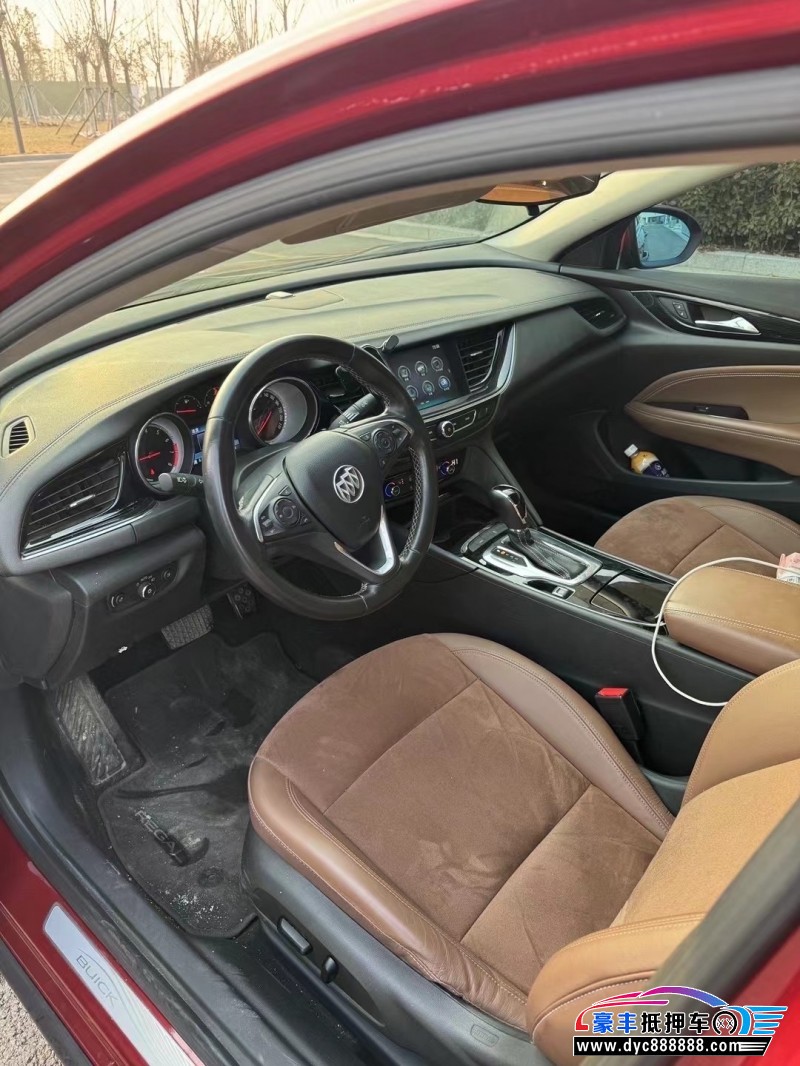 18年别克君威轿车抵押车出售