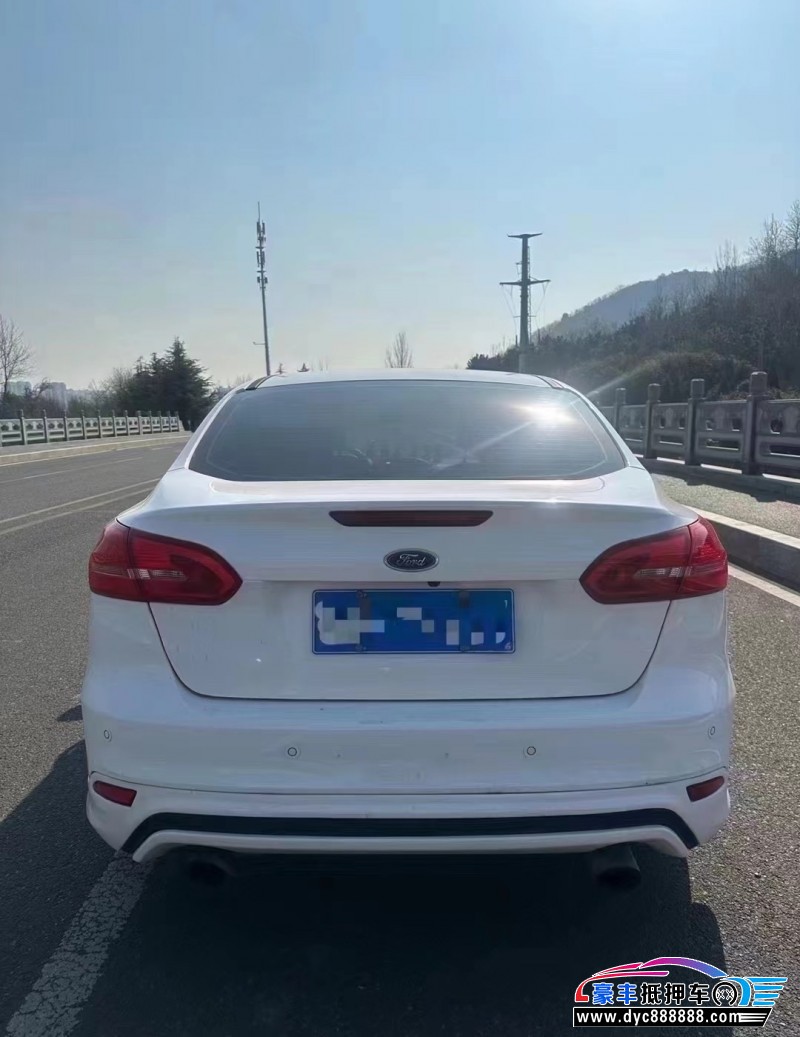 16年福特福克斯轿车抵押车出售