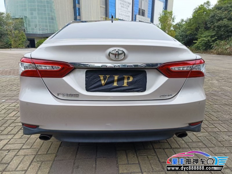 23年丰田凯美瑞轿车抵押车出售