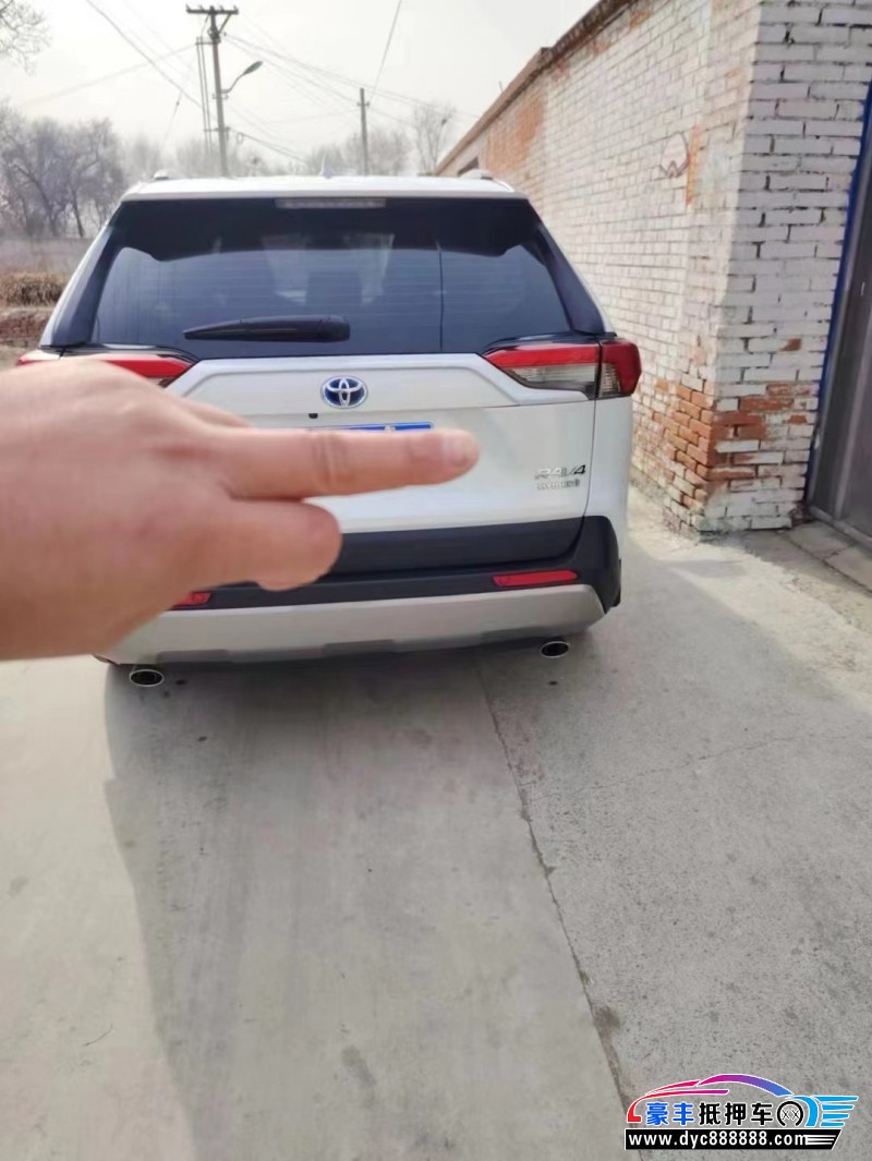 23年丰田RAV4荣放轿车抵押车出售