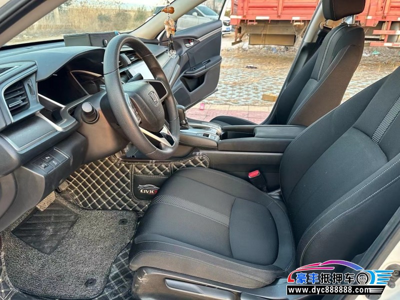 18年本田思域轿车抵押车出售