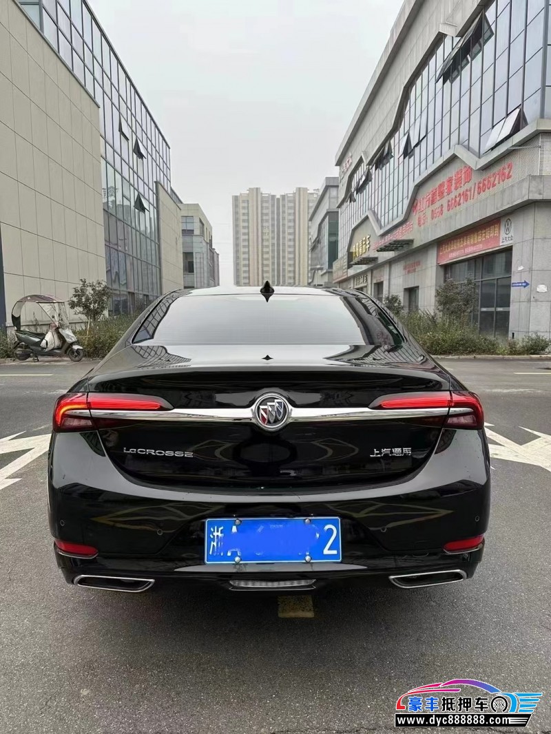 22年别克艾维亚轿车抵押车出售