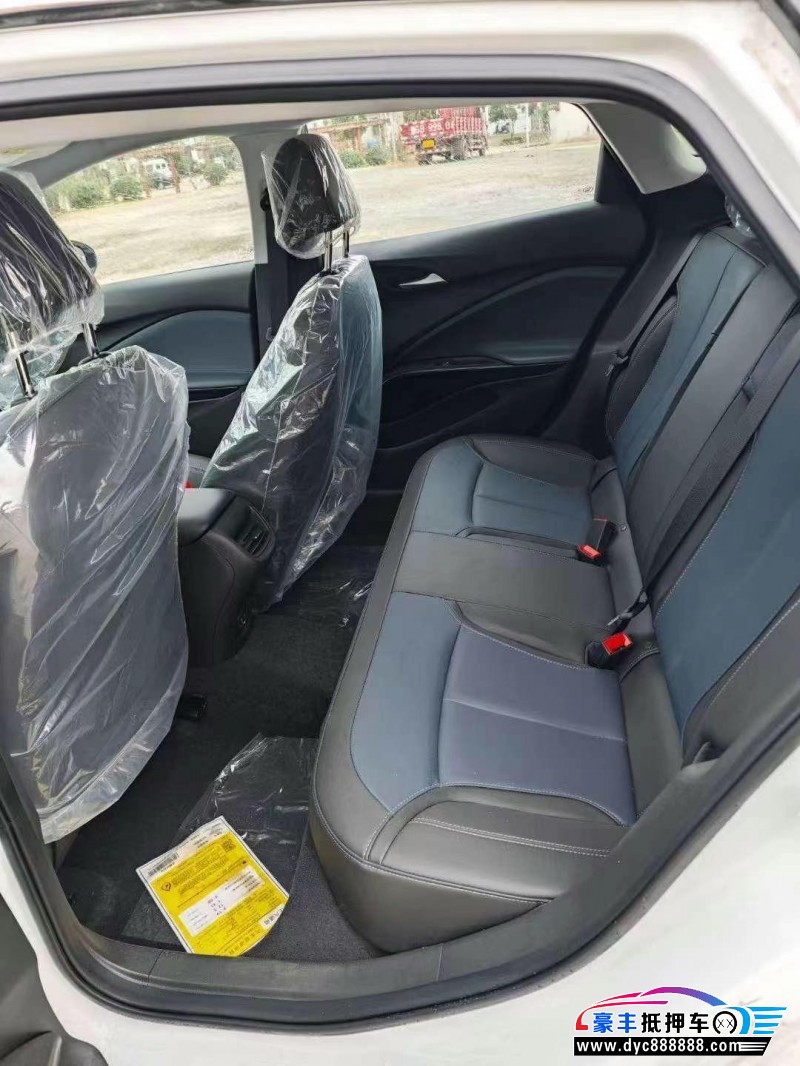 23年别克微蓝轿车抵押车出售