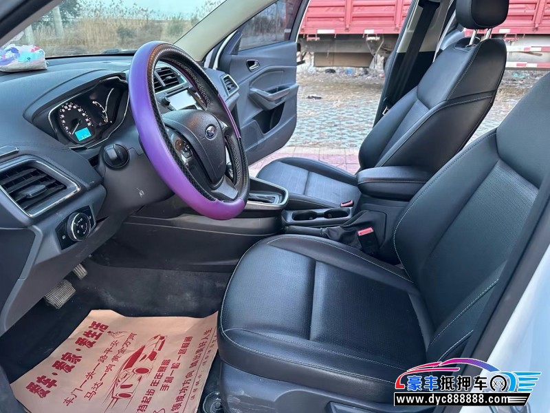 18年福特福睿斯轿车抵押车出售