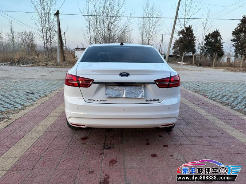 18年福特福睿斯轿车抵押车出售