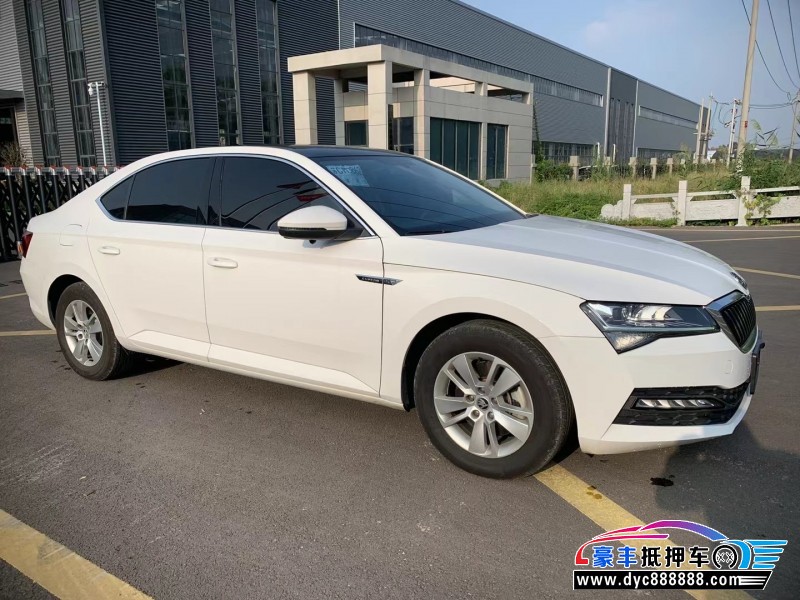 21年斯柯达速派轿车抵押车出售