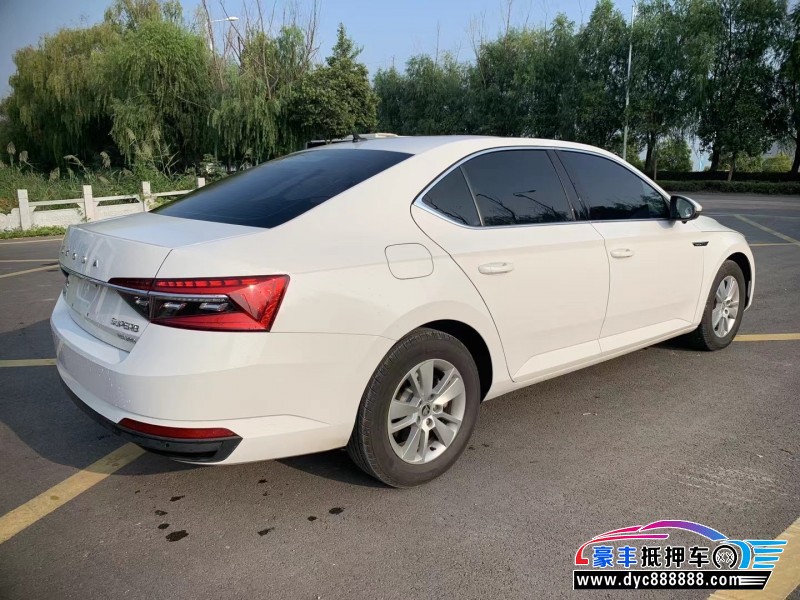 21年斯柯达速派轿车抵押车出售