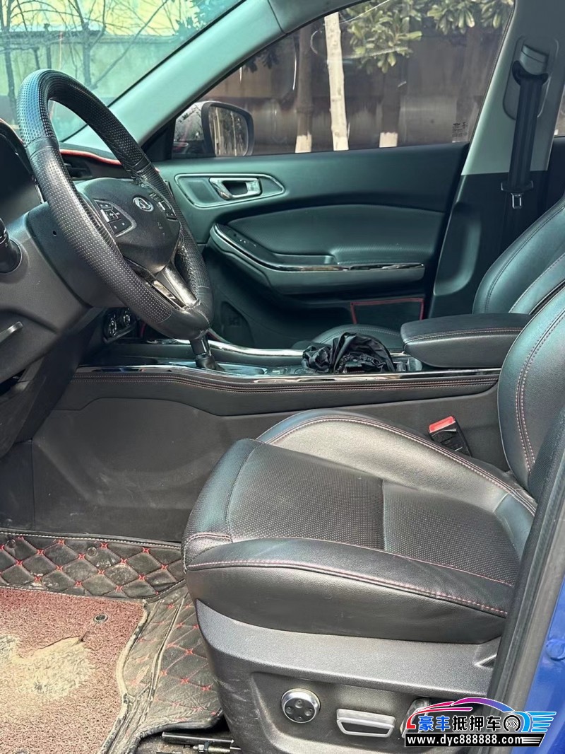 19年奇瑞瑞虎5x轿车抵押车出售